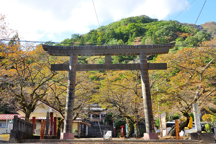鬼怒川温泉神社(藤原町護国神社)